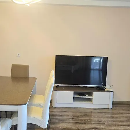 Sun Sea 3 Sea View Apartment